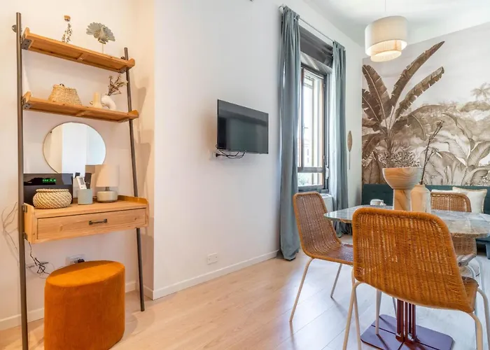 Tropical And New Flat In Porta Venezia By Easylife